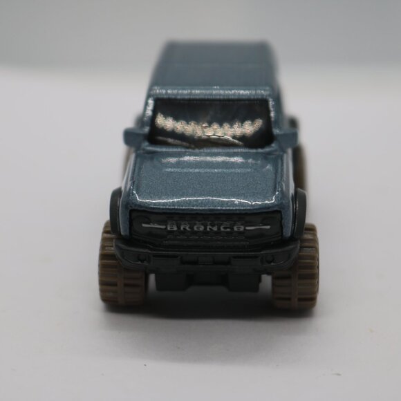 Hot Wheels 2021 Ford Bronco custom keychain 1/64 scale - Picture 4 of 4